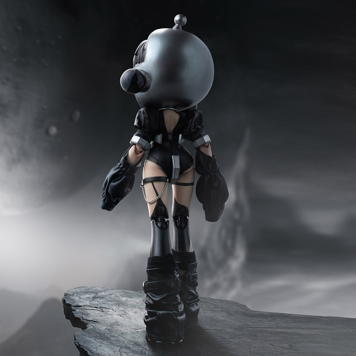 SKULLPANDA The Unknown 1/6 Action Figure - POP MART (Hong