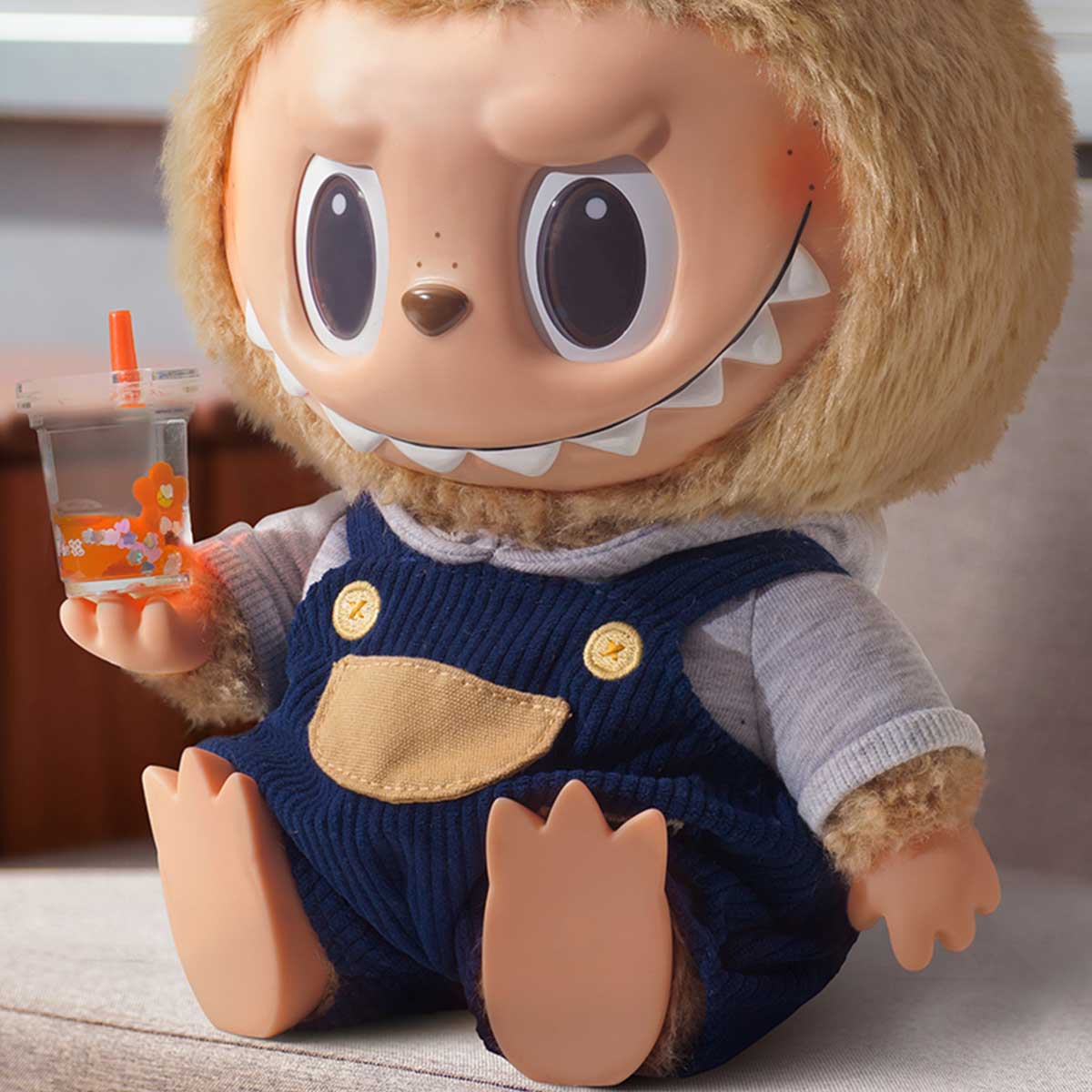LABUBU Time to Chill-Vinyl Plush Doll - POP MART (Hong Kong, China)
