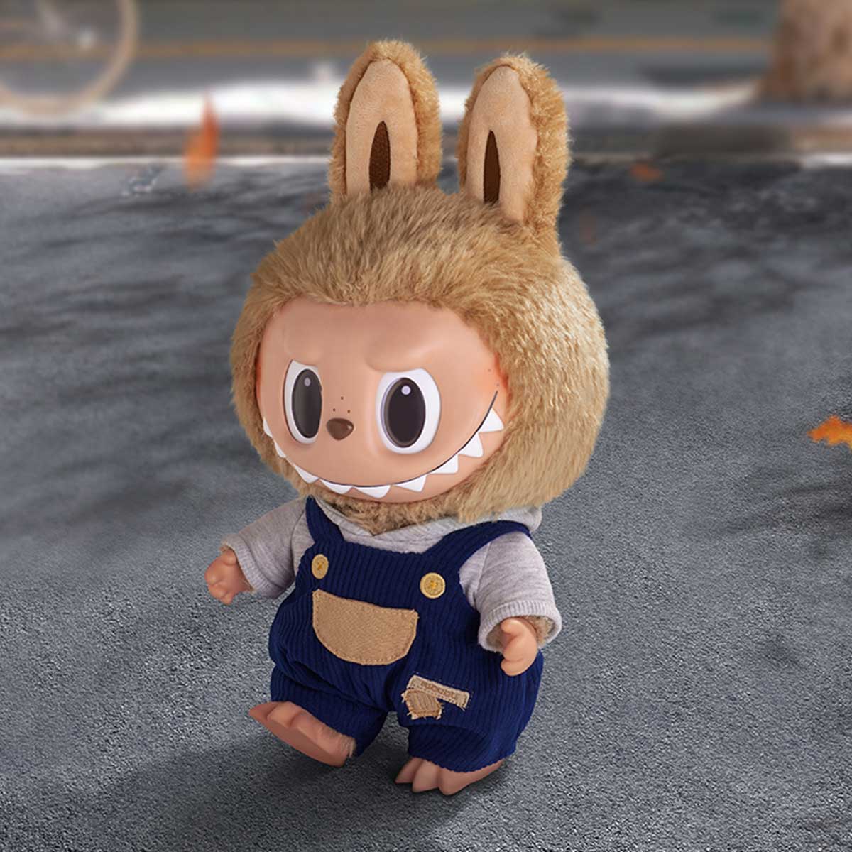 LABUBU Time to Chill-Vinyl Plush Doll - POP MART (Hong Kong, China)
