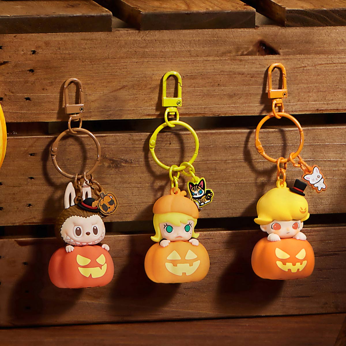 Dimoo Luminous夜光 Happy Halloween Party Series- DIMOO Luminous Pumpkin Pendant