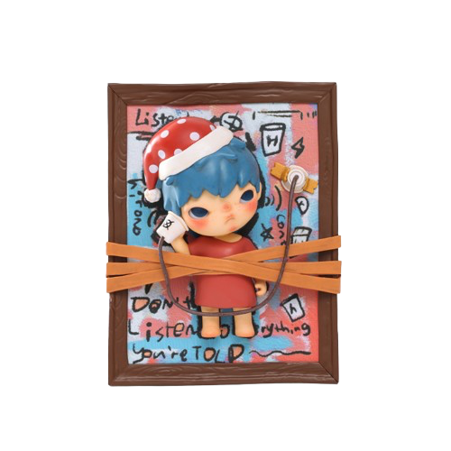 POPMART Hirono Bear ぬいぐるみ 🐻Wrapped in warmth, 𝐇𝐢𝐫𝐨𝐧𝐨 wanders on—watching the