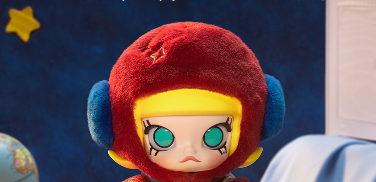 MOLLY Hello, Moon 1/8 Action Figure - POP MART (Hong Kong