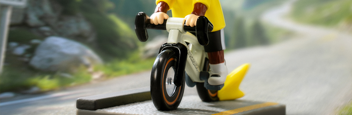 LABUBU Summer Ride Figure - POP MART (Hong Kong, China)