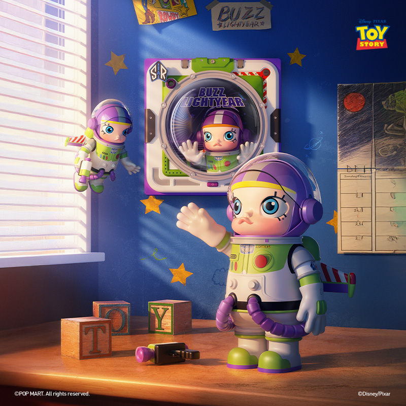 MEGA SPACE MOLLY 400% Buzz Lightyear - POP MART (Hong Kong