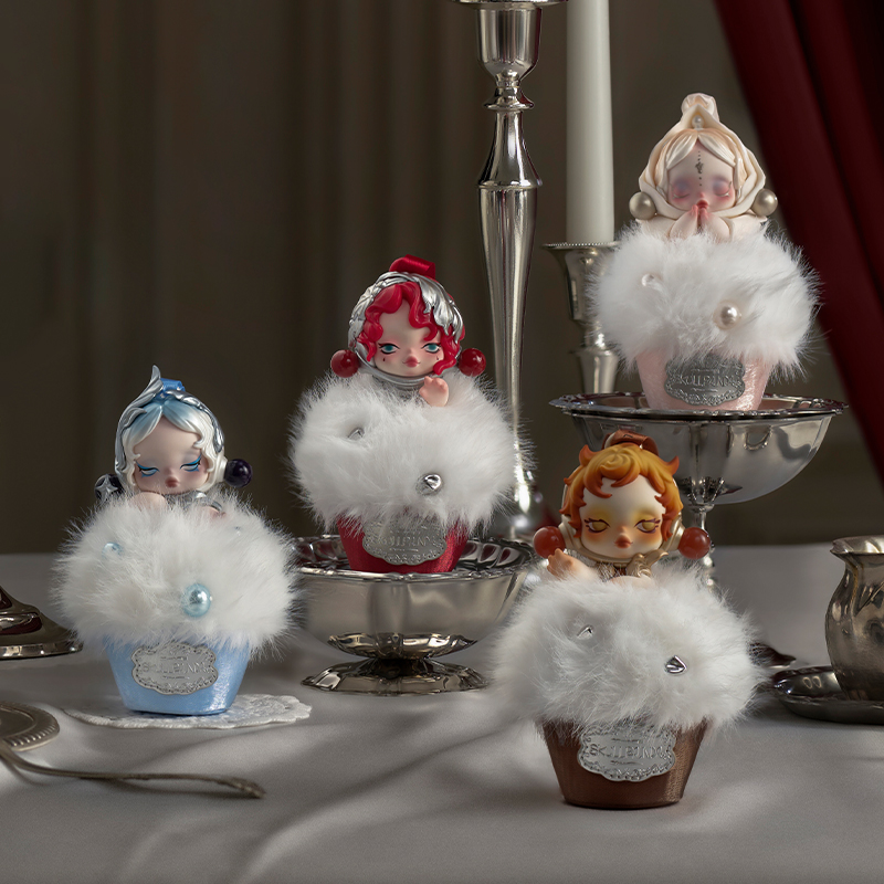 SKULLPANDA The Feast Begins Series Fragrance Pendant - POP MART