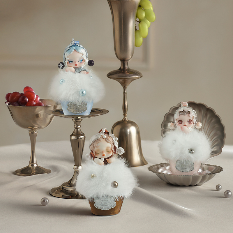 SKULLPANDA The Feast Begins Series Fragrance Pendant - POP MART