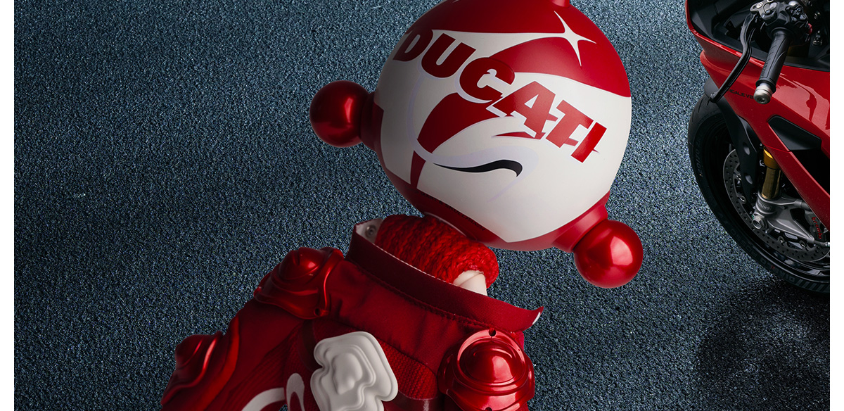 SKULLPANDA × DUCATI 1/6 Action Figure - POP MART (Hong Kong, China)